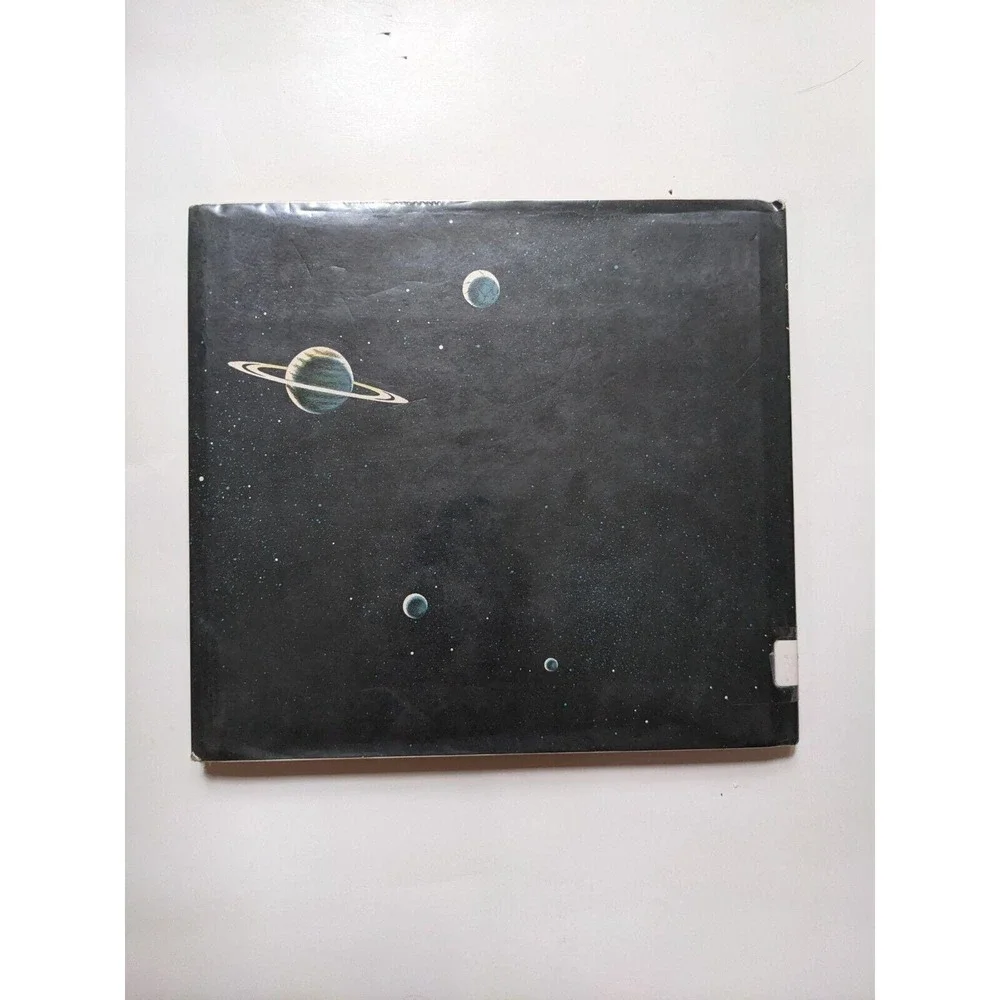 Our World Is Earth (1979) by Sylvia Engdahl‎ Vintage Children's Hardcover Book